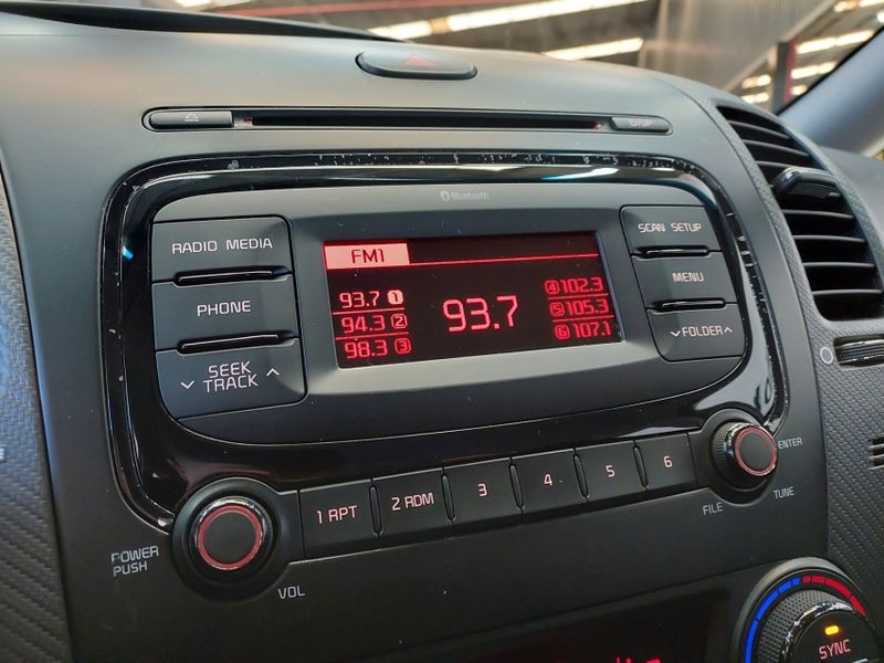 KIA CERATO 1.6 SX 16V FLEX 4P AUTOMÁTICO 2018/2019 BETIOLO NOVOS E SEMINOVOS LAJEADO / Carros no Vale KIA CERATO 1.6 SX 16V FLEX 4P AUTOMÁTICO 2018/2019 BETIOLO NOVOS E SEMINOVOS LAJEADO / Carros no Vale