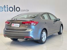 KIA CERATO 1.6 SX 16V FLEX 4P AUTOMÁTICO 2018/2019 BETIOLO NOVOS E SEMINOVOS LAJEADO / Carros no Vale
