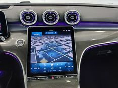 Mercedes-Benz C 300 2.0 EQ BOOST HÍBRIDO AMG LINE 9G-TRONIC 2024/2025 BETIOLO NOVOS E SEMINOVOS LAJEADO / Carros no Vale