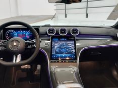 Mercedes-Benz C 300 2.0 EQ BOOST HÍBRIDO AMG LINE 9G-TRONIC 2024/2025 BETIOLO NOVOS E SEMINOVOS LAJEADO / Carros no Vale