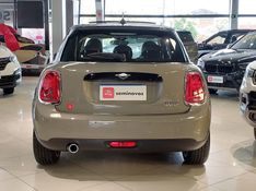 Mini COOPER 1.5 12V TWINPOWER GASOLINA 4P STEPTRONIC 2018/2019 BETIOLO NOVOS E SEMINOVOS LAJEADO / Carros no Vale