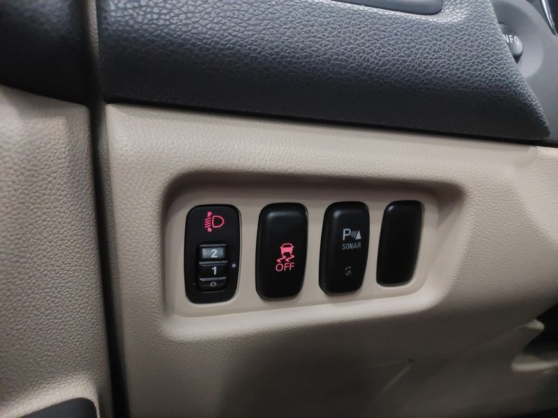 Mitsubishi OUTLANDER SPORT 2.0 MIVEC FLEX HPE AWD AUTOMÁTICO 2021/2022 BETIOLO NOVOS E SEMINOVOS LAJEADO / Carros no Vale