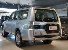 Mitsubishi PAJERO FULL 3.2 HPE 4X4 16V TURBO INTERCOOLER DIESEL 4P AUTOMÁTICO 2015/2016 BETIOLO NOVOS E SEMINOVOS LAJEADO / Carros no Vale