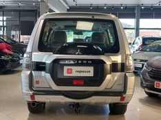 Mitsubishi PAJERO FULL 3.2 HPE 4X4 16V TURBO INTERCOOLER DIESEL 4P AUTOMÁTICO 2015/2016 BETIOLO NOVOS E SEMINOVOS LAJEADO / Carros no Vale