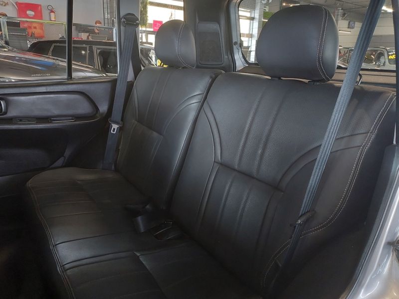 Mitsubishi PAJERO TR4 2.0 4X2 16V 140CV FLEX 4P AUTOMÁTICO 2012/2013 BETIOLO NOVOS E SEMINOVOS LAJEADO / Carros no Vale Mitsubishi PAJERO TR4 2.0 4X2 16V 140CV FLEX 4P AUTOMÁTICO 2012/2013 BETIOLO NOVOS E SEMINOVOS LAJEADO / Carros no Vale