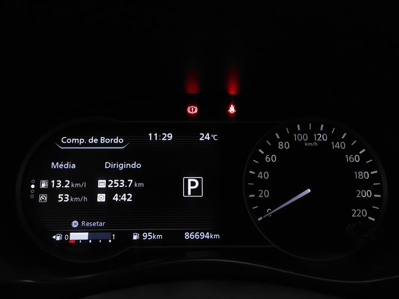 Nissan KICKS 1.6 16V FLEXSTART SL 4P XTRONIC 2016/2017 BETIOLO NOVOS E SEMINOVOS LAJEADO / Carros no Vale Nissan KICKS 1.6 16V FLEXSTART SL 4P XTRONIC 2016/2017 BETIOLO NOVOS E SEMINOVOS LAJEADO / Carros no Vale