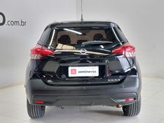 Nissan KICKS 1.6 16V FLEXSTART SL 4P XTRONIC 2016/2017 BETIOLO NOVOS E SEMINOVOS LAJEADO / Carros no Vale