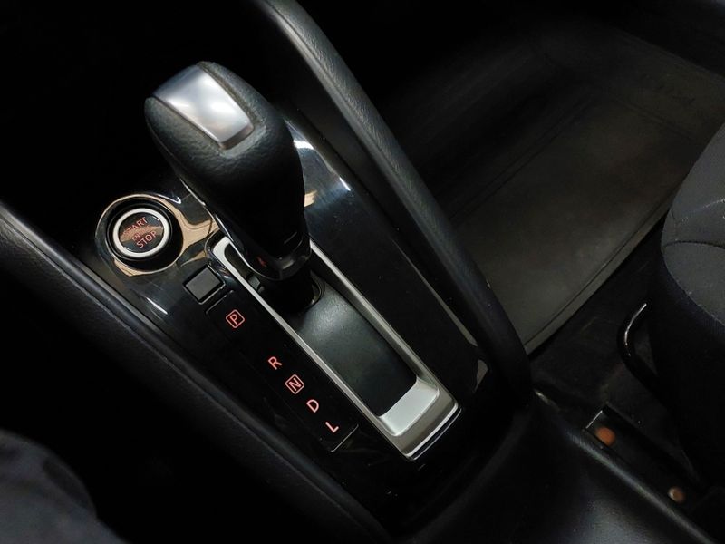 Nissan KICKS 1.6 16V FLEXSTART SV 4P XTRONIC 2018/2019 BETIOLO NOVOS E SEMINOVOS LAJEADO / Carros no Vale