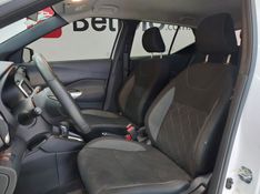 Nissan KICKS 1.6 16V FLEXSTART SV 4P XTRONIC 2018/2019 BETIOLO NOVOS E SEMINOVOS LAJEADO / Carros no Vale