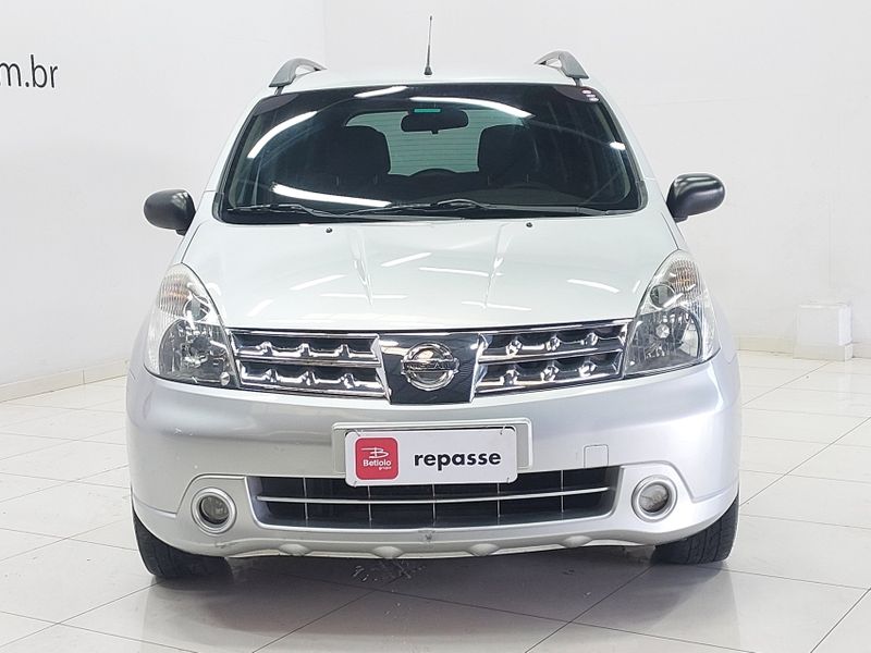 Nissan LIVINA 1.6 16V FLEX 4P MANUAL 2012/2012 BETIOLO NOVOS E SEMINOVOS LAJEADO / Carros no Vale