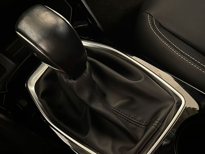 Peugeot 2008 1.0 TURBO 200 FLEX ALLURE CVT 2024/2025 BETIOLO NOVOS E SEMINOVOS LAJEADO / Carros no Vale