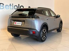 Peugeot 2008 1.0 TURBO 200 FLEX ALLURE CVT 2024/2025 BETIOLO NOVOS E SEMINOVOS LAJEADO / Carros no Vale