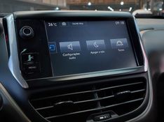 Peugeot 2008 1.6 16V FLEX GRIFFE 4P AUTOMÁTICO 2015/2016 BETIOLO NOVOS E SEMINOVOS LAJEADO / Carros no Vale