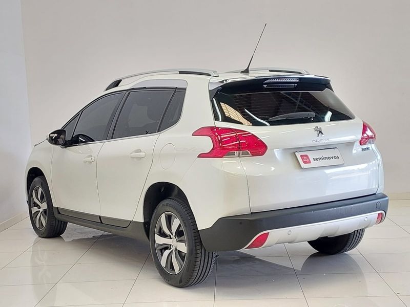 Peugeot 2008 1.6 16V FLEX GRIFFE 4P AUTOMÁTICO 2015/2016 BETIOLO NOVOS E SEMINOVOS LAJEADO / Carros no Vale