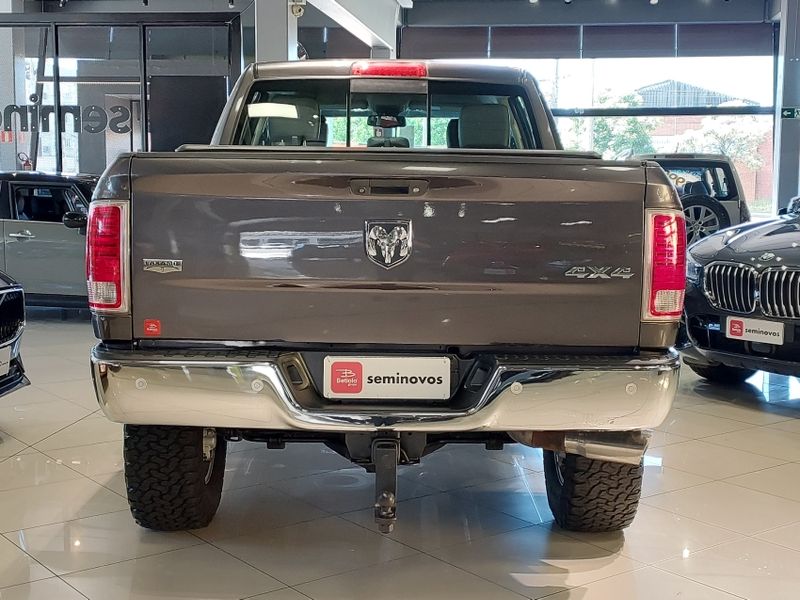 Ram 2500 6.7 LARAMIE 4X4 CD I6 TURBO DIESEL 4P AUTOMÁTICO 2015/2016 BETIOLO NOVOS E SEMINOVOS LAJEADO / Carros no Vale