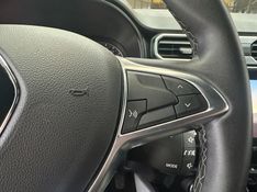 Renault DUSTER 1.3 TCE FLEX ICONIC X-TRONIC 2023/2024 BETIOLO NOVOS E SEMINOVOS LAJEADO / Carros no Vale