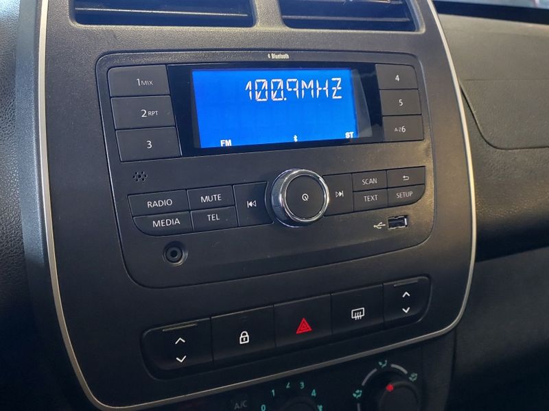 Renault KWID 1.0 12V SCE FLEX ZEN MANUAL 2021/2022 BETIOLO NOVOS E SEMINOVOS LAJEADO / Carros no Vale Renault KWID 1.0 12V SCE FLEX ZEN MANUAL 2021/2022 BETIOLO NOVOS E SEMINOVOS LAJEADO / Carros no Vale