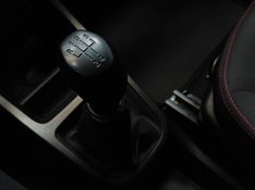 Renault KWID 1.0 12V SCE FLEX ZEN MANUAL 2024/2025 BETIOLO NOVOS E SEMINOVOS LAJEADO / Carros no Vale