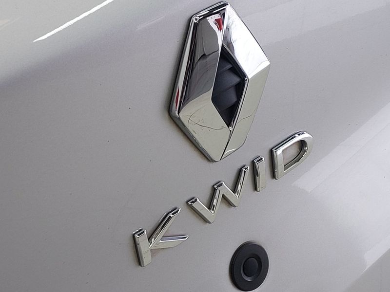 Renault KWID 1.0 12V SCE FLEX ZEN MANUAL 2024/2025 BETIOLO NOVOS E SEMINOVOS LAJEADO / Carros no Vale