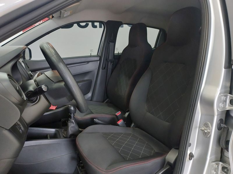 Renault KWID 1.0 12V SCE FLEX ZEN MANUAL 2024/2025 BETIOLO NOVOS E SEMINOVOS LAJEADO / Carros no Vale