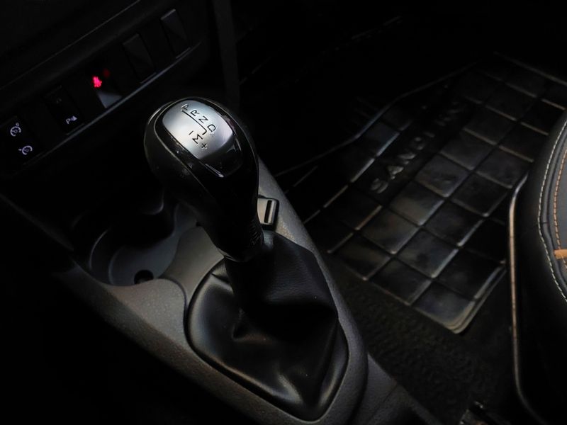 Renault SANDERO STEPWAY 1.6 16V 4P FLEX CVT 2019/2020 BETIOLO NOVOS E SEMINOVOS LAJEADO / Carros no Vale Renault SANDERO STEPWAY 1.6 16V 4P FLEX CVT 2019/2020 BETIOLO NOVOS E SEMINOVOS LAJEADO / Carros no Vale