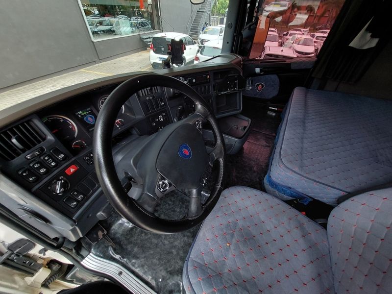 Scania R 440 A 4X2 2013/2014 BETIOLO NOVOS E SEMINOVOS LAJEADO / Carros no Vale