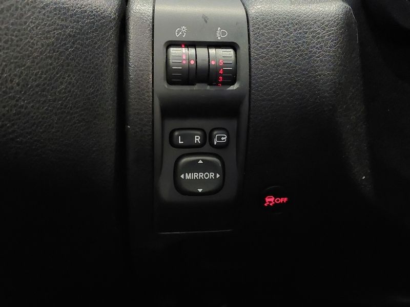 Subaru FORESTER 2.0 LX 4X4 16V GASOLINA 4P AUTOMÁTICO 2011/2011 BETIOLO NOVOS E SEMINOVOS LAJEADO / Carros no Vale