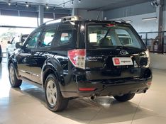 Subaru FORESTER 2.0 LX 4X4 16V GASOLINA 4P AUTOMÁTICO 2011/2011 BETIOLO NOVOS E SEMINOVOS LAJEADO / Carros no Vale
