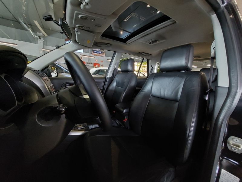 Suzuki GRAND VITARA 2.0 4X2 16V GASOLINA 4P AUTOMÁTICO 2013/2014 BETIOLO NOVOS E SEMINOVOS LAJEADO / Carros no Vale