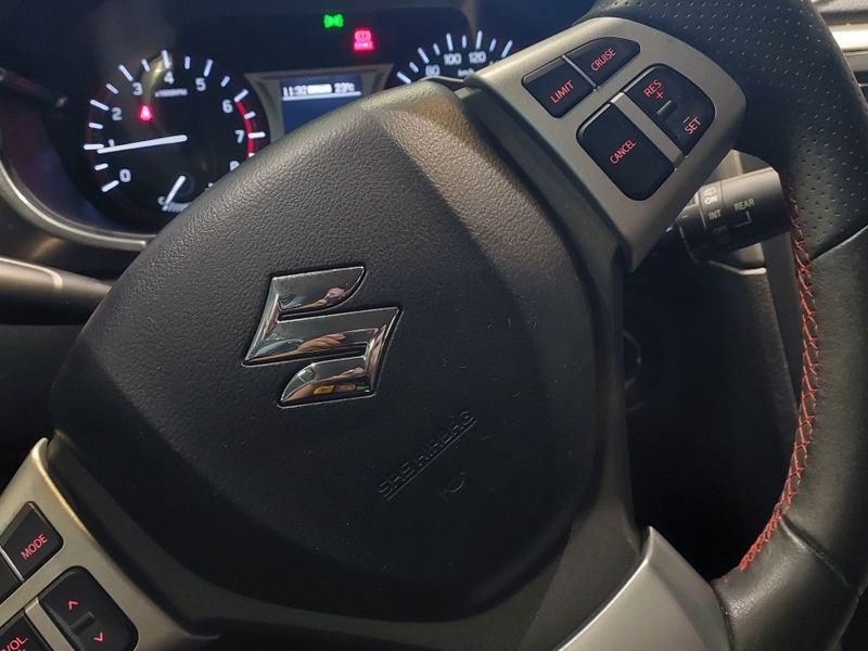 Suzuki VITARA 1.4 16V TURBO GASOLINA 4SPORT ALLGRIP AUTOMÁTICO 2017/2018 BETIOLO NOVOS E SEMINOVOS LAJEADO / Carros no Vale