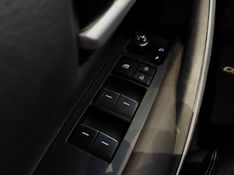 Toyota COROLLA 2.0 VVT-IE FLEX XEI DIRECT SHIFT 2024/2024 BETIOLO NOVOS E SEMINOVOS LAJEADO / Carros no Vale