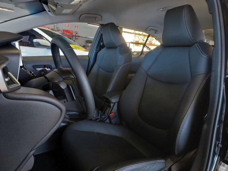 Toyota COROLLA 2.0 VVT-IE FLEX XEI DIRECT SHIFT 2024/2024 BETIOLO NOVOS E SEMINOVOS LAJEADO / Carros no Vale