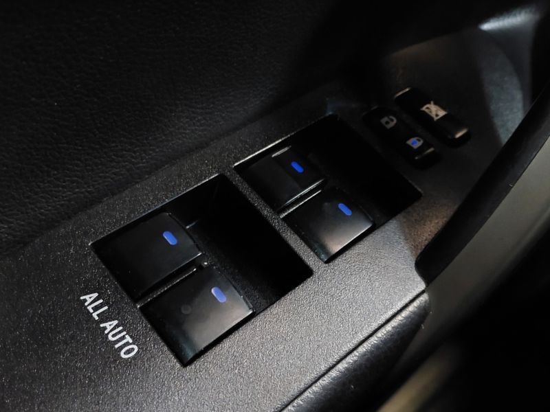 Toyota COROLLA 2.0 XEI 16V FLEX 4P AUTOMÁTICO 2016/2017 BETIOLO NOVOS E SEMINOVOS LAJEADO / Carros no Vale Toyota COROLLA 2.0 XEI 16V FLEX 4P AUTOMÁTICO 2016/2017 BETIOLO NOVOS E SEMINOVOS LAJEADO / Carros no Vale