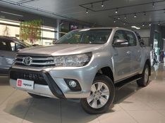 Toyota HILUX 2.8 SR 4X4 CD 16V DIESEL 4P AUTOMÁTICO 2016/2016 BETIOLO NOVOS E SEMINOVOS LAJEADO / Carros no Vale