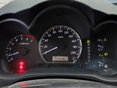 Toyota HILUX SW4 2.7 SR 4X2 16V FLEX 4P AUTOMÁTICO 2014/2014 BETIOLO NOVOS E SEMINOVOS LAJEADO / Carros no Vale