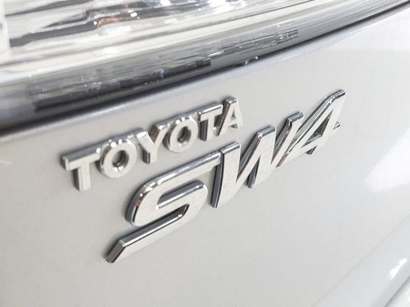 Toyota HILUX SW4 2.7 SR 4X2 16V FLEX 4P AUTOMÁTICO 2014/2014 BETIOLO NOVOS E SEMINOVOS LAJEADO / Carros no Vale Toyota HILUX SW4 2.7 SR 4X2 16V FLEX 4P AUTOMÁTICO 2014/2014 BETIOLO NOVOS E SEMINOVOS LAJEADO / Carros no Vale