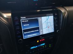 Toyota HILUX SW4 2.8 D-4D TURBO DIESEL SRX 4X4 AUTOMÁTICO 2022/2022 BETIOLO NOVOS E SEMINOVOS LAJEADO / Carros no Vale