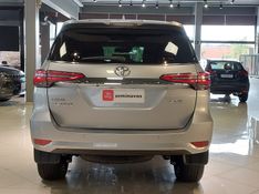 Toyota HILUX SW4 2.8 D-4D TURBO DIESEL SRX 4X4 AUTOMÁTICO 2022/2022 BETIOLO NOVOS E SEMINOVOS LAJEADO / Carros no Vale