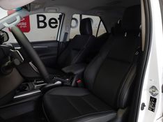 Toyota HILUX SW4 2.8 D-4D TURBO DIESEL SRX PLATINUM 7L 4X4 AUTOMÁTICO 2025/2025 BETIOLO NOVOS E SEMINOVOS LAJEADO / Carros no Vale