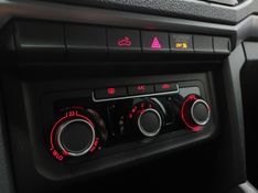 Volkswagen AMAROK 3.0 V6 TDI DIESEL COMFORTLINE CD 4MOTION AUTOMÁTICO 2022/2023 BETIOLO NOVOS E SEMINOVOS LAJEADO / Carros no Vale