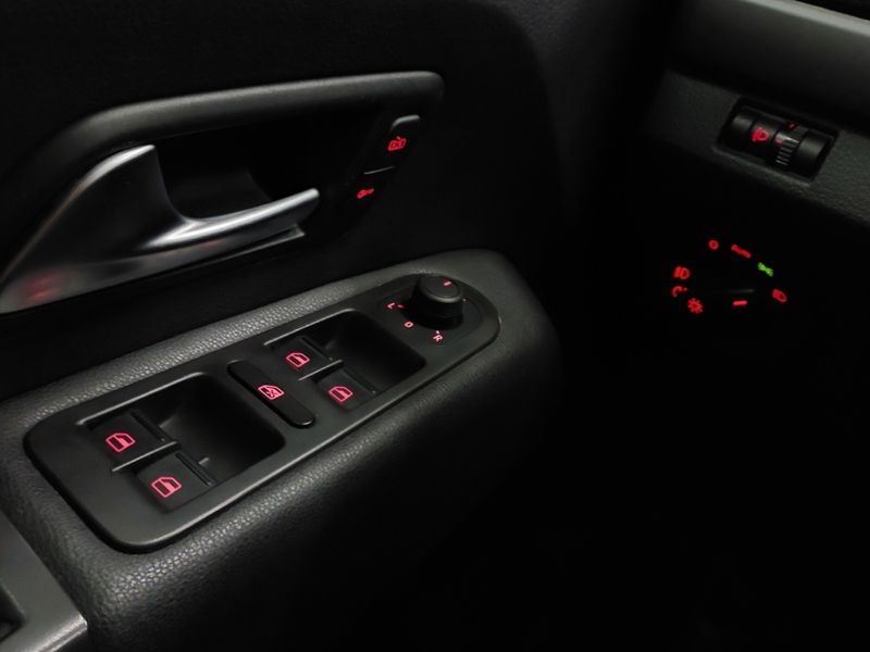 Volkswagen AMAROK 3.0 V6 TDI DIESEL COMFORTLINE CD 4MOTION AUTOMÁTICO 2022/2023 BETIOLO NOVOS E SEMINOVOS LAJEADO / Carros no Vale Volkswagen AMAROK 3.0 V6 TDI DIESEL COMFORTLINE CD 4MOTION AUTOMÁTICO 2022/2023 BETIOLO NOVOS E SEMINOVOS LAJEADO / Carros no Vale