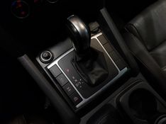 Volkswagen AMAROK 3.0 V6 TDI DIESEL HIGHLINE CD 4MOTION AUTOMÁTICO 2019/2019 BETIOLO NOVOS E SEMINOVOS LAJEADO / Carros no Vale