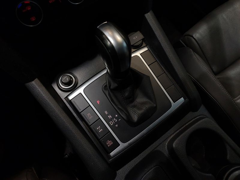 Volkswagen AMAROK 3.0 V6 TDI DIESEL HIGHLINE CD 4MOTION AUTOMÁTICO 2019/2019 BETIOLO NOVOS E SEMINOVOS LAJEADO / Carros no Vale Volkswagen AMAROK 3.0 V6 TDI DIESEL HIGHLINE CD 4MOTION AUTOMÁTICO 2019/2019 BETIOLO NOVOS E SEMINOVOS LAJEADO / Carros no Vale