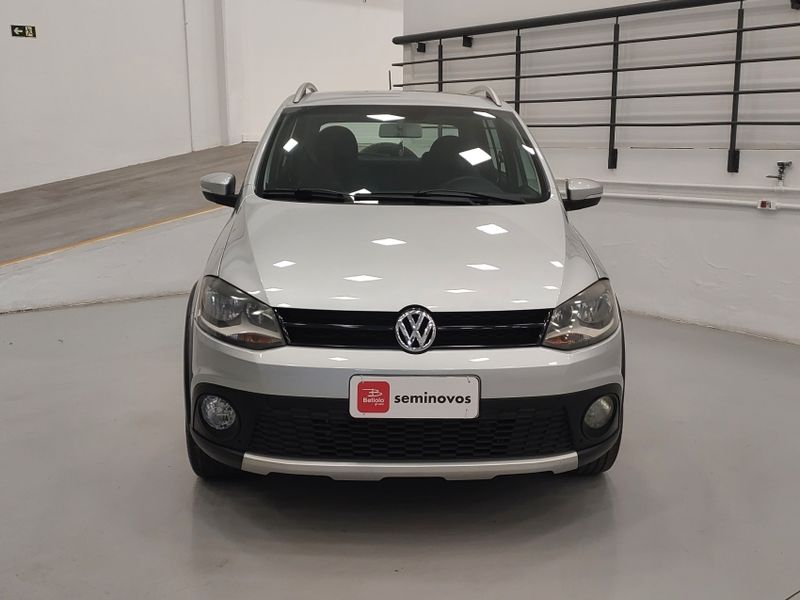 Volkswagen CROSSFOX 1.6 MI FLEX 8V 4P MANUAL 2011/2011 BETIOLO NOVOS E SEMINOVOS LAJEADO / Carros no Vale Volkswagen CROSSFOX 1.6 MI FLEX 8V 4P MANUAL 2011/2011 BETIOLO NOVOS E SEMINOVOS LAJEADO / Carros no Vale