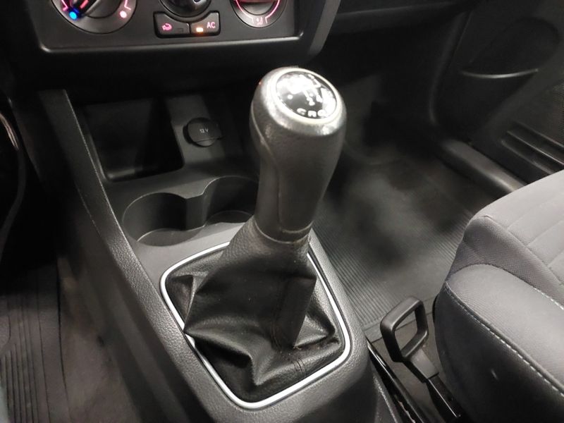 Volkswagen CROSSFOX 1.6 MI FLEX 8V 4P MANUAL 2011/2011 BETIOLO NOVOS E SEMINOVOS LAJEADO / Carros no Vale Volkswagen CROSSFOX 1.6 MI FLEX 8V 4P MANUAL 2011/2011 BETIOLO NOVOS E SEMINOVOS LAJEADO / Carros no Vale