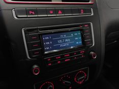 Volkswagen FOX 1.6 MSI PEPPER 16V FLEX 4P AUTOMATIZADO 2015/2015 BETIOLO NOVOS E SEMINOVOS LAJEADO / Carros no Vale