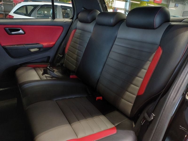 Volkswagen FOX 1.6 MSI PEPPER 16V FLEX 4P AUTOMATIZADO 2015/2015 BETIOLO NOVOS E SEMINOVOS LAJEADO / Carros no Vale Volkswagen FOX 1.6 MSI PEPPER 16V FLEX 4P AUTOMATIZADO 2015/2015 BETIOLO NOVOS E SEMINOVOS LAJEADO / Carros no Vale