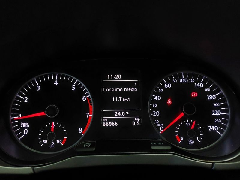 Volkswagen FOX 1.6 MSI TOTAL FLEX XTREME 4P MANUAL 2020/2021 BETIOLO NOVOS E SEMINOVOS LAJEADO / Carros no Vale