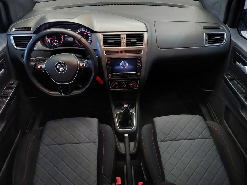 Volkswagen FOX 1.6 MSI TOTAL FLEX XTREME 4P MANUAL 2020/2021 BETIOLO NOVOS E SEMINOVOS LAJEADO / Carros no Vale