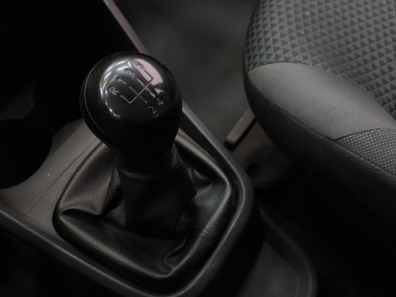 Volkswagen GOL 1.0 12V MPI TOTALFLEX 4P MANUAL 2022/2023 BETIOLO NOVOS E SEMINOVOS LAJEADO / Carros no Vale Volkswagen GOL 1.0 12V MPI TOTALFLEX 4P MANUAL 2022/2023 BETIOLO NOVOS E SEMINOVOS LAJEADO / Carros no Vale